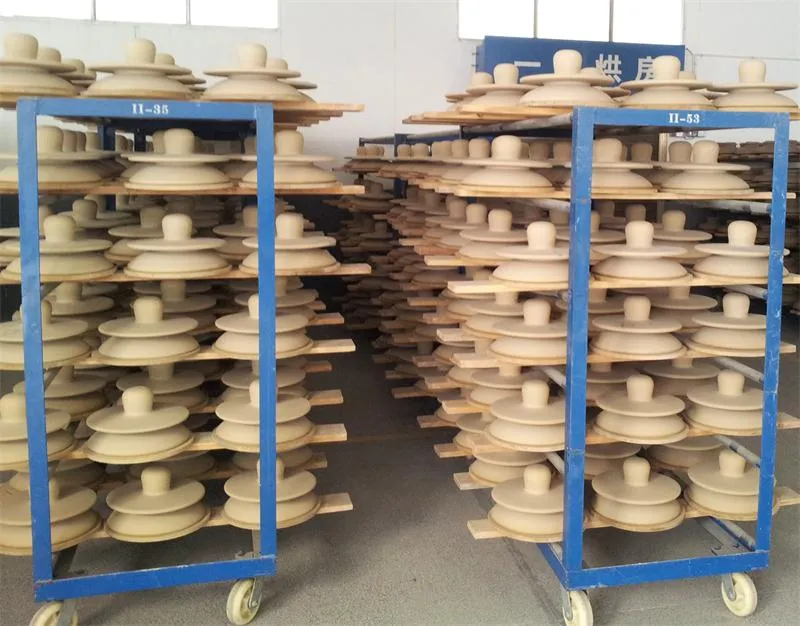 Xhp-120 Anti-Pollution Disc Type Ceramic/Porcelain Insulator Manufacturer